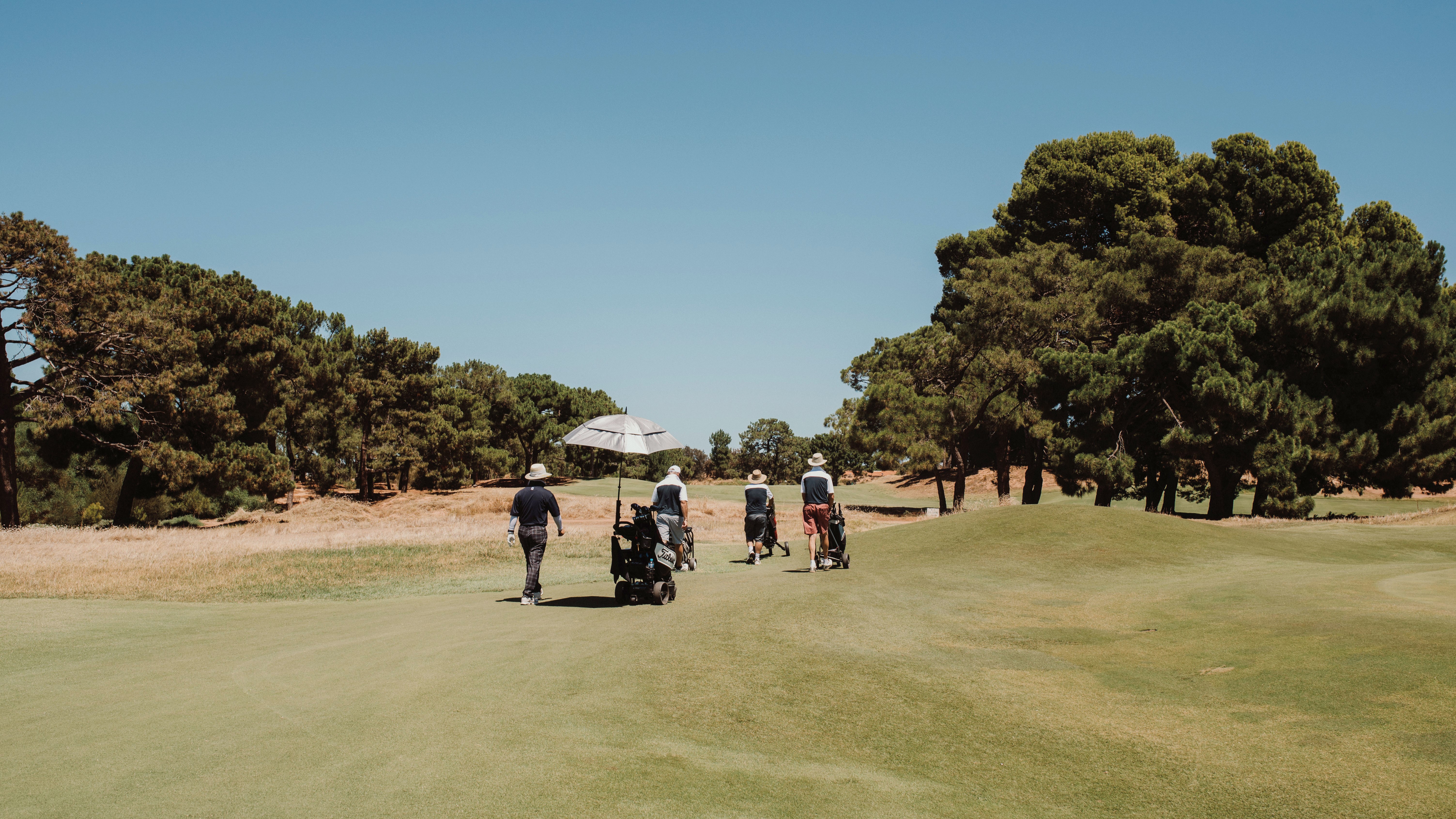Golf 3200x1800