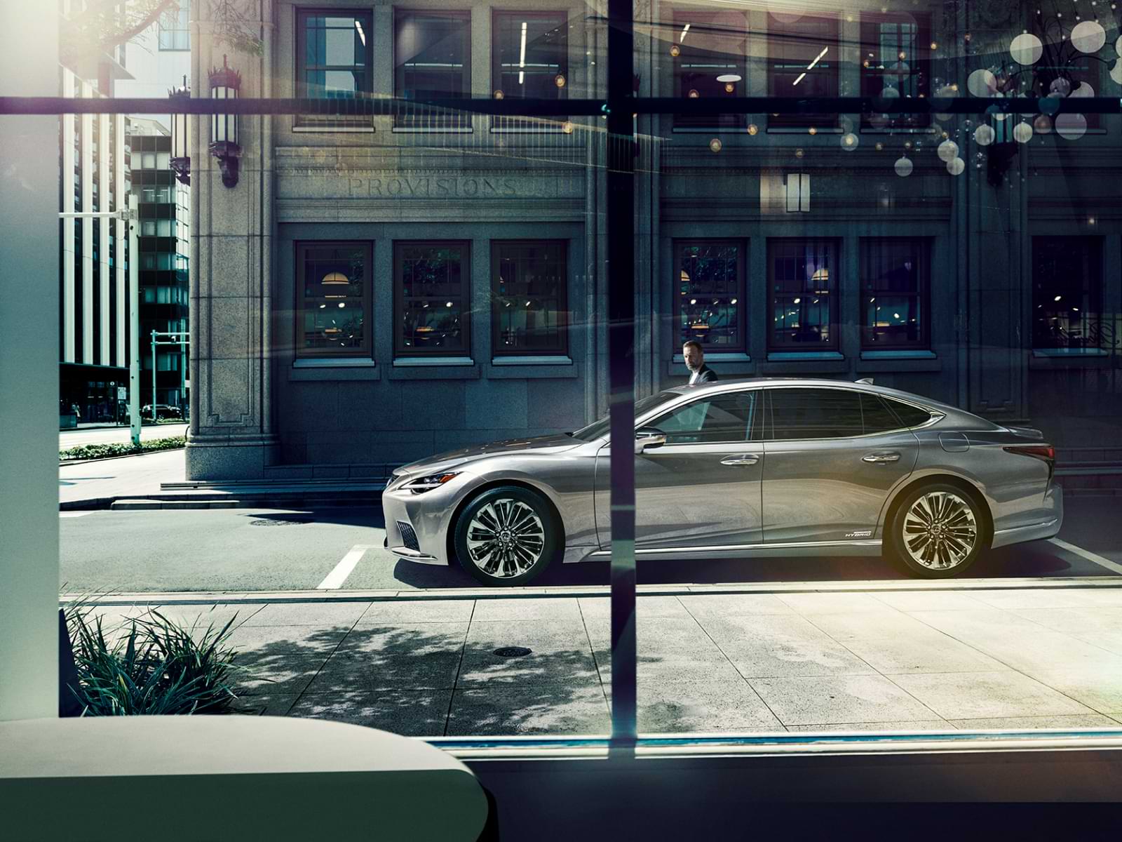 Lexus LS