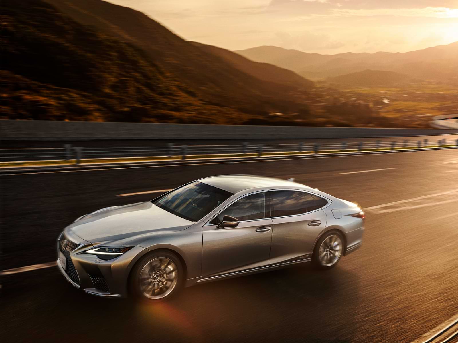 Lexus LS