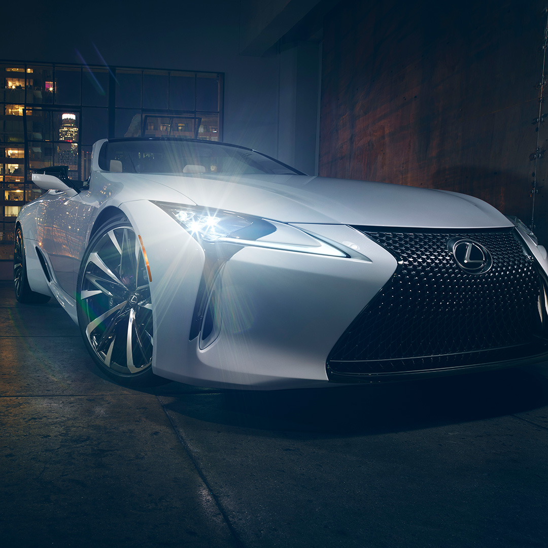 Pre-production model shown. Final range and specifications may differ from those depicted.