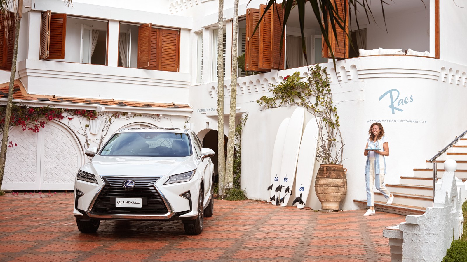 Lexus Partnership with Raes on Wategos